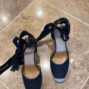 Black canvas espadrille sandals
